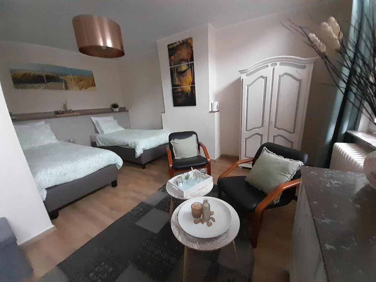 L'Hote Des Geants Ath Eksteriør billede